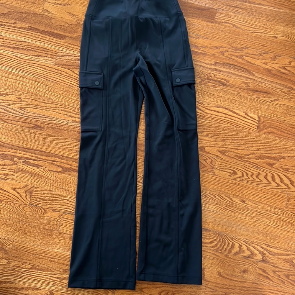 Athleta Straight Cargo Pant